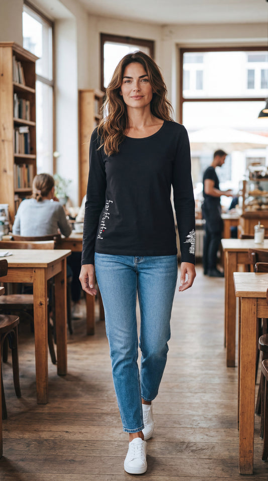 Skyline by frankfurtkind | Shirt longsleeve women