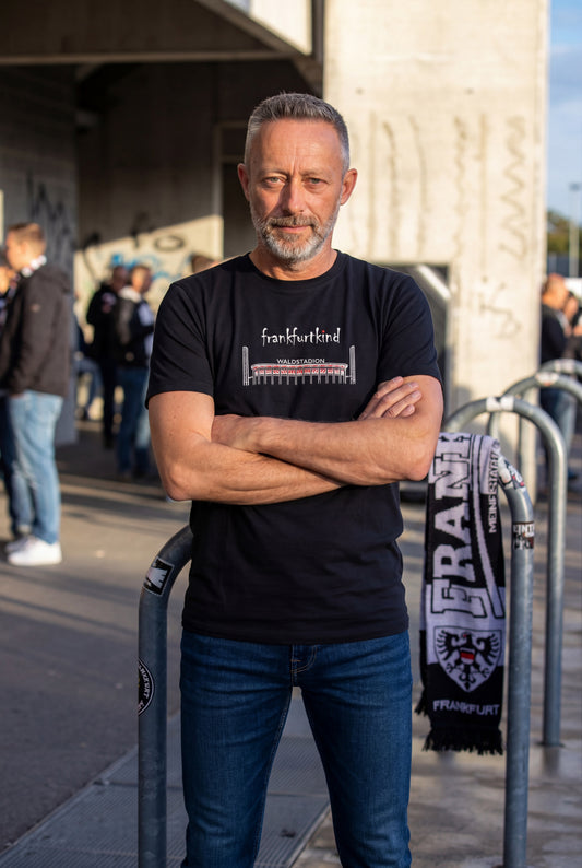 Waldstadion by frankfurtkind | T-Shirt regular unisex