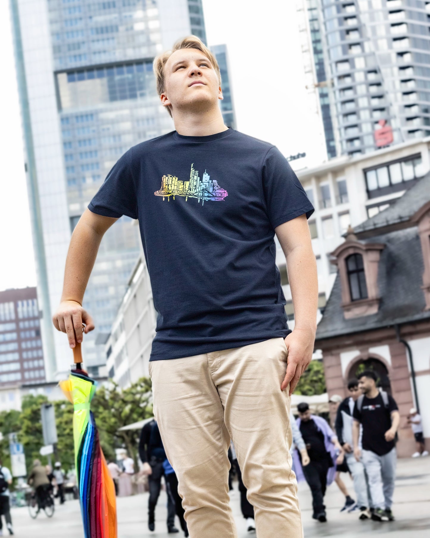 Skyline by frankfurtkind | T-Shirt regular unisex