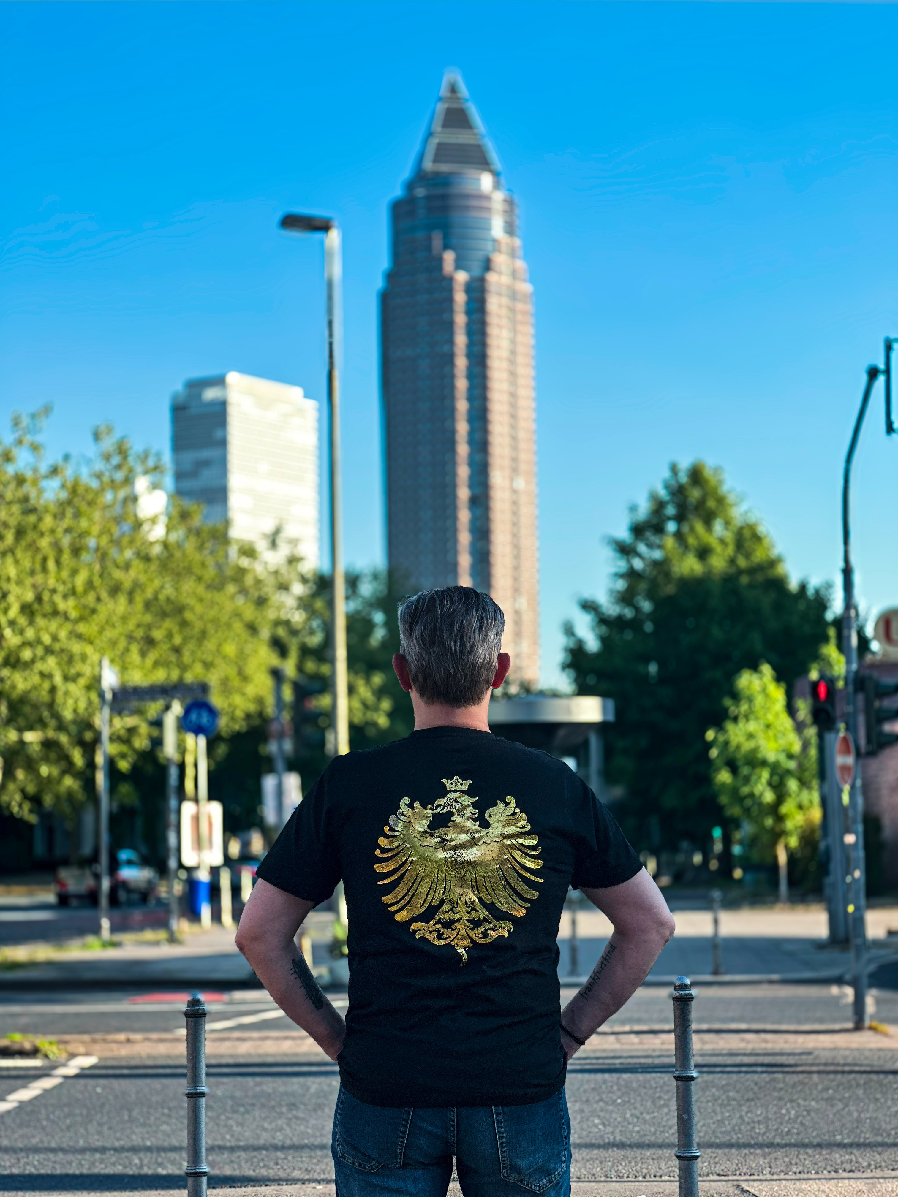 Eagle-Römer by frankfurtkind | T-Shirt heavy oversized unisex