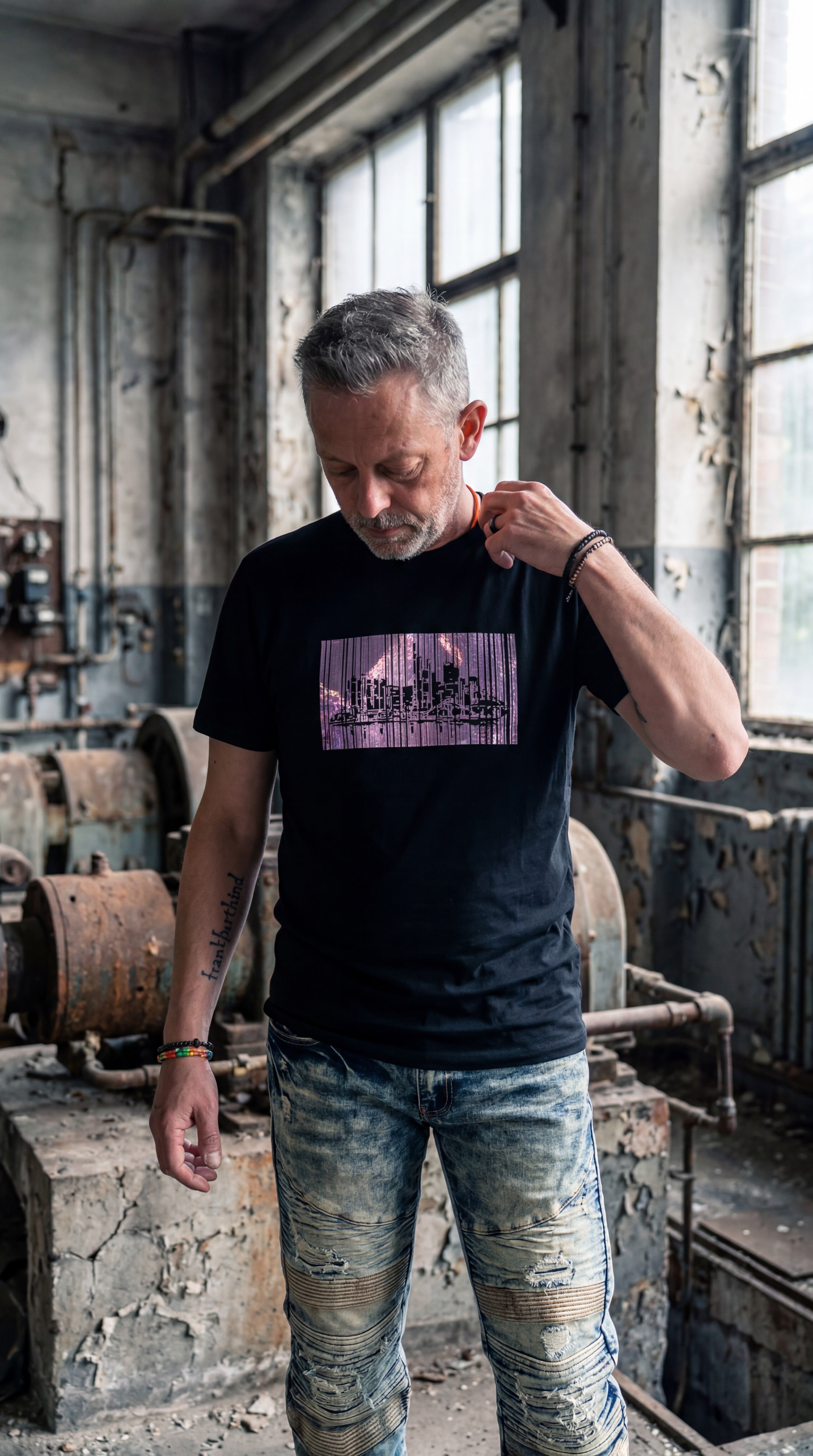colorful-city effekt by frankfurtkind | T-Shirt regular unisex