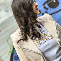 Skyline sunrise by frankfurtkind | T-Shirt women Round-neck