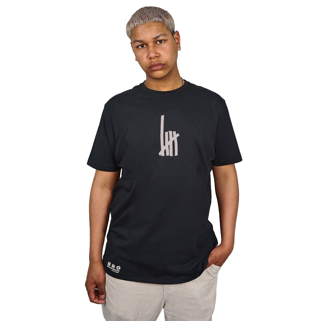 uffbasse five-stripes by BRO-underground | T-Shirt regular unisex